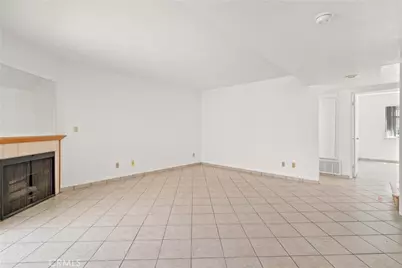 43334 32nd St W #17, Lancaster, CA 93536 - Photo 7