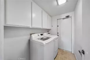 39317 Via Sonrisa, Murrieta, CA 92593 - Photo 9