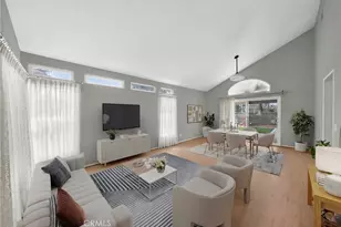 39317 Via Sonrisa, Murrieta, CA 92593 - Photo 5