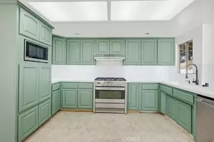 17380 Mockingbird Canyon, Riverside, CA 92504 - Photo 21