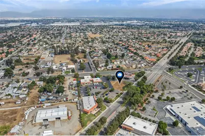 940 Bloomington Ave, Rialto, CA 92376 - Photo 23