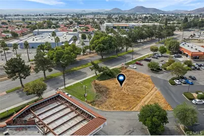 940 Bloomington Ave, Rialto, CA 92376 - Photo 1