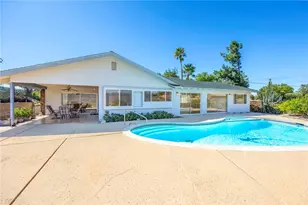 26320 Rim Rd, Hemet, CA 92544 - Photo 37