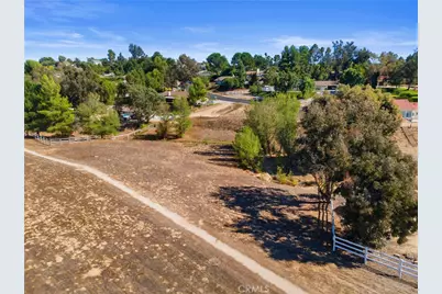 30770 Avenida Buena Suerte, Temecula, CA 92591 - Photo 13