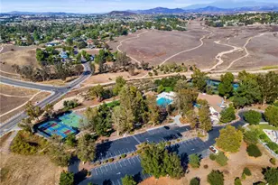 30770 Avenida Buena Suerte, Temecula, CA 92591 - Photo 15