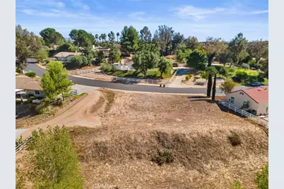 30770 Avenida Buena Suerte, Temecula, CA 92591 - Photo 11