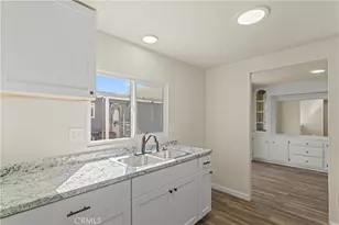 1097 N N State Street, Hemet, CA 92543 - Photo 7