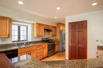 8614 Villa La Jolla Drive #6, La Jolla, CA 92037 - Photo 9