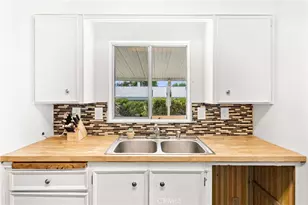 33990 Harvest Way, Wildomar, CA 92595 - Photo 19