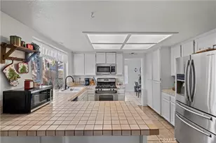 2611 Jeffery Cir, Hemet, CA 92545 - Photo 13