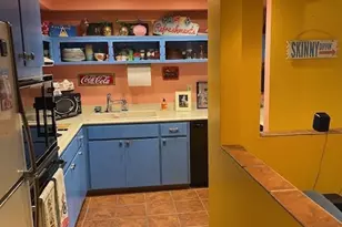 487 Village Square W, Palm Springs, CA 92262 - Photo 9