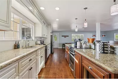 34325 Loi Lane, Temecula, CA 92592 - Photo 11