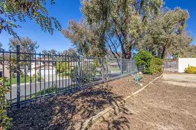 31670 Corte Encinas, Temecula, CA 92592 - Photo 25