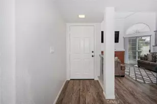 31670 Corte Encinas, Temecula, CA 92592 - Photo 7