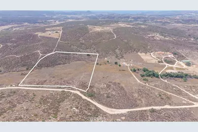 43477 E Benton Road, Hemet, CA 92544 - Photo 3