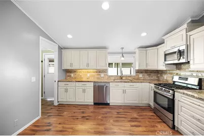 38070 Via La Colina, Murrieta, CA 92563 - Photo 17