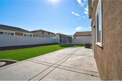 27531 Mountainside, Menifee, CA 92584 - Photo 31
