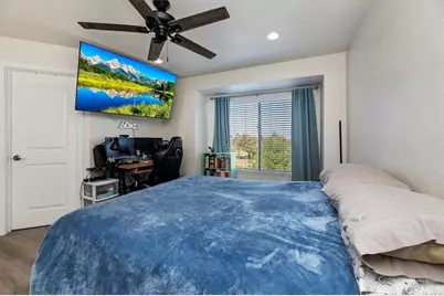 4201 W 5th #314, Santa Ana, CA 92703 - Photo 13