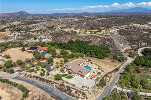 39968 Calle Breve, Temecula, CA 92592 - Photo 5