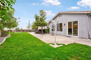 24006 Spencer Butte Dr, Perris, CA 92570 - Photo 47