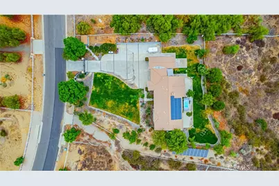 24006 Spencer Butte Drive, Perris, CA 92570 - Photo 41