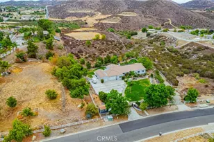 24006 Spencer Butte Dr, Perris, CA 92570 - Photo 43