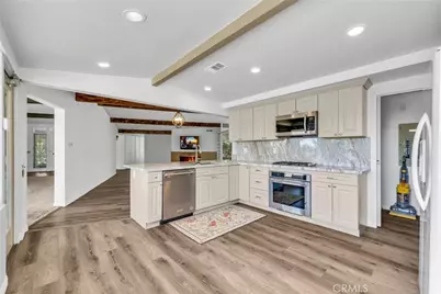 980 Glencoe Heights, Glendora, CA 91741 - Photo 9