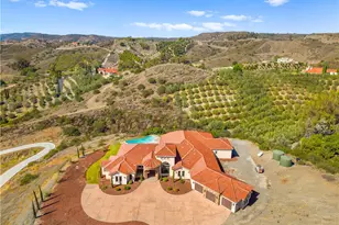 25700 El Chaval Pl, Temecula, CA 92590 - Photo 9