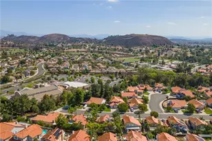 39058 Camino Hermosa, Murrieta, CA 92563 - Photo 41