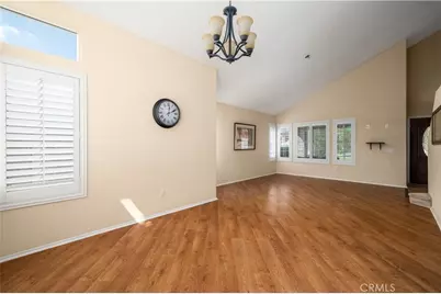 39058 Camino Hermosa, Murrieta, CA 92563 - Photo 11