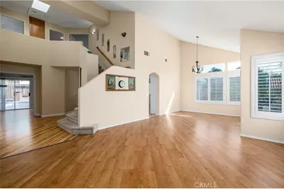 39058 Camino Hermosa, Murrieta, CA 92563 - Photo 9