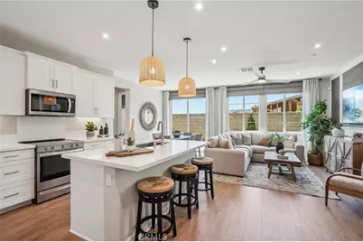 6347 Moonfire Lane, Fontana, CA 92336 - Photo 7