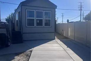 1445 W Florida Ave, Hemet, CA 92543 - Photo 3