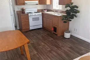 1445 W Florida Ave, Hemet, CA 92543 - Photo 13