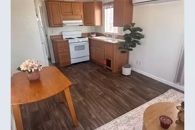 1445 W Florida Avenue #113, Hemet, CA 92543 - Photo 11