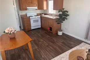 1445 W Florida Ave, Hemet, CA 92543 - Photo 11