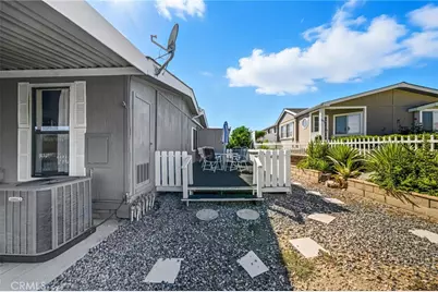 29118 Calle Potro, Murrieta, CA 92563 - Photo 33