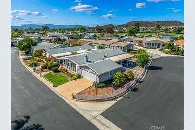 29118 Calle Potro, Murrieta, CA 92563 - Photo 37