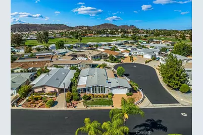 29118 Calle Potro, Murrieta, CA 92563 - Photo 35