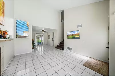 39785 Knollridge Drive, Temecula, CA 92591 - Photo 11