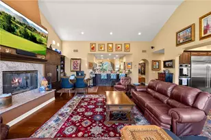 22285 Bear Creek Dr, Murrieta, CA 92562 - Photo 29