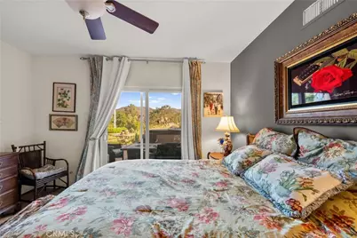 22285 Bear Creek Drive, Murrieta, CA 92562 - Photo 27