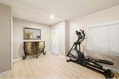 777 S Temescal #11, Corona, CA 92879 - Photo 11
