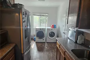 17279 Miller Ave, Fontana, CA 92336 - Photo 27