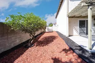 556 D St, Upland, CA 91786 - Photo 3