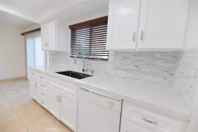 251 Avenida Madrid, San Clemente, CA 92672 - Photo 11