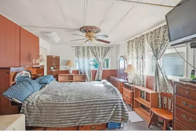 25346 Wanda Ln, Hemet, CA 92544 - Photo 9