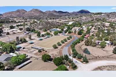 37565 Purdue, Temecula, CA 92592 - Photo 5