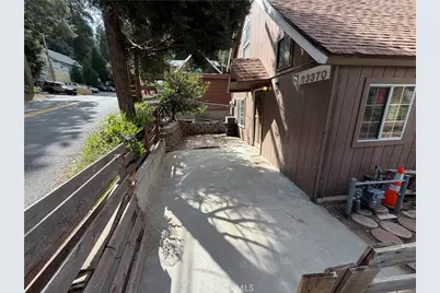23370 Seeley Way, Crestline, CA 92325 - Photo 1