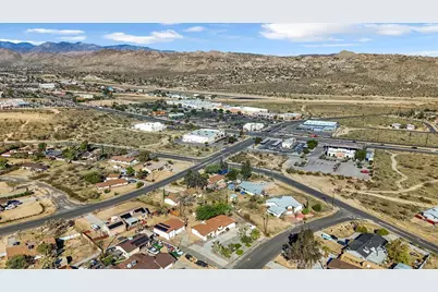 6938 La Habra Avenue, Yucca Valley, CA 92284 - Photo 51